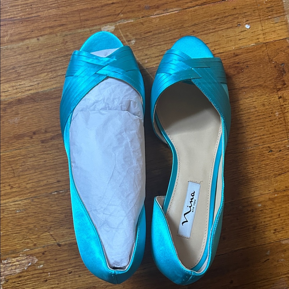 Vina Women's Blue Peep-Toe Flats